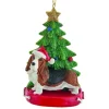 Basset hound avec sapin de Noël, en résine