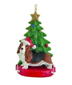 Basset hound avec sapin de Noël, en résine