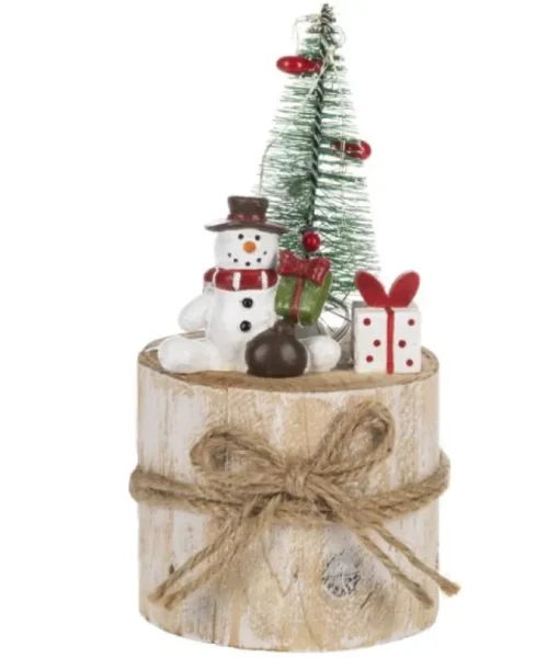Décor de table, scène d’hiver montée sur une section d’arbre