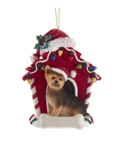 Ornement de Yorkshire Terrier avec sa niche