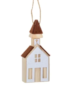 Ornement en bois, église au toit rouge.