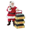 Père Noël Coca-Cola® Fabriché™ de 10,5 po avec chariot de livraison