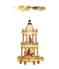 Pyramide de Nöel, 20 po de haut